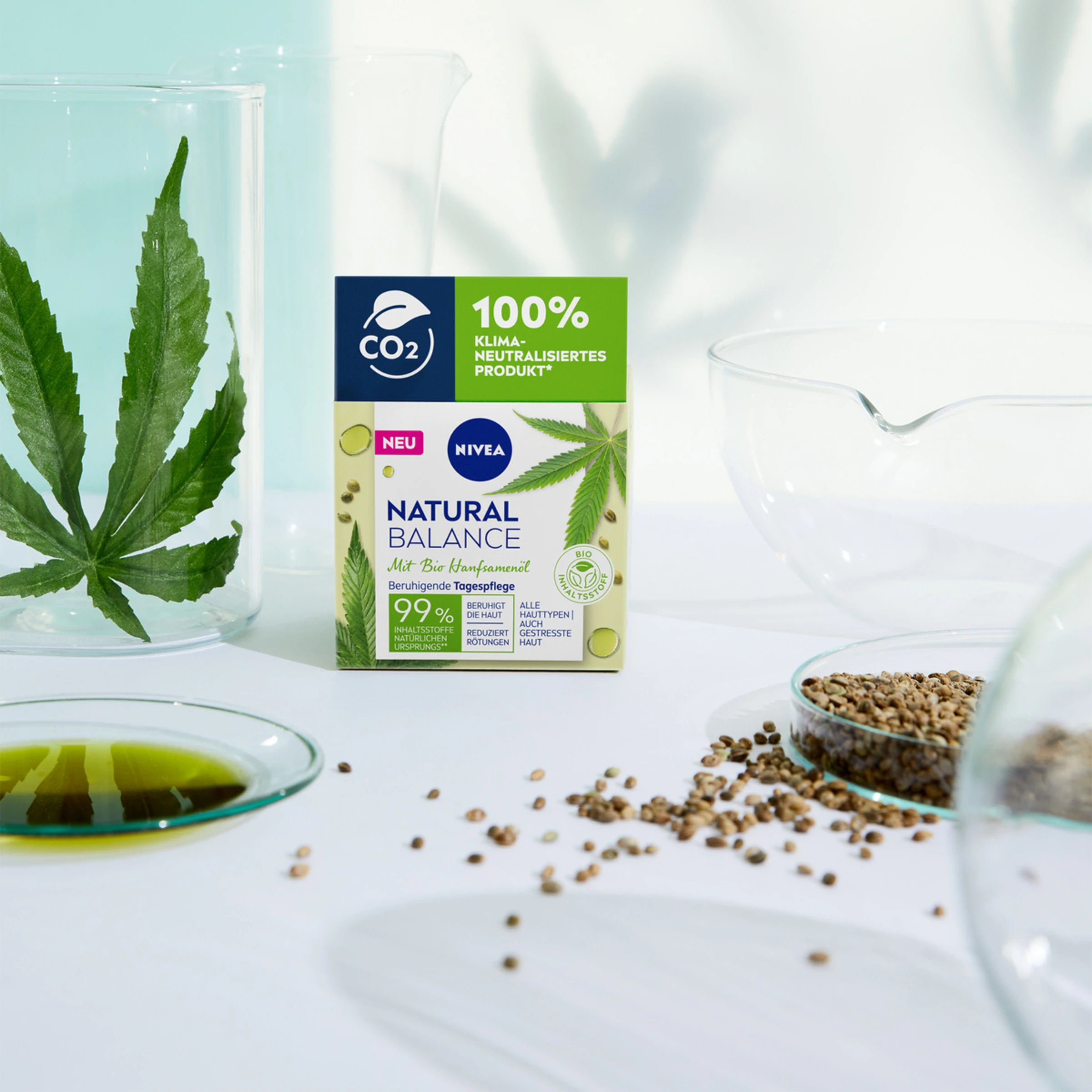 NIVEA Natural Balance Beruhigende Tagespflege - Image 4