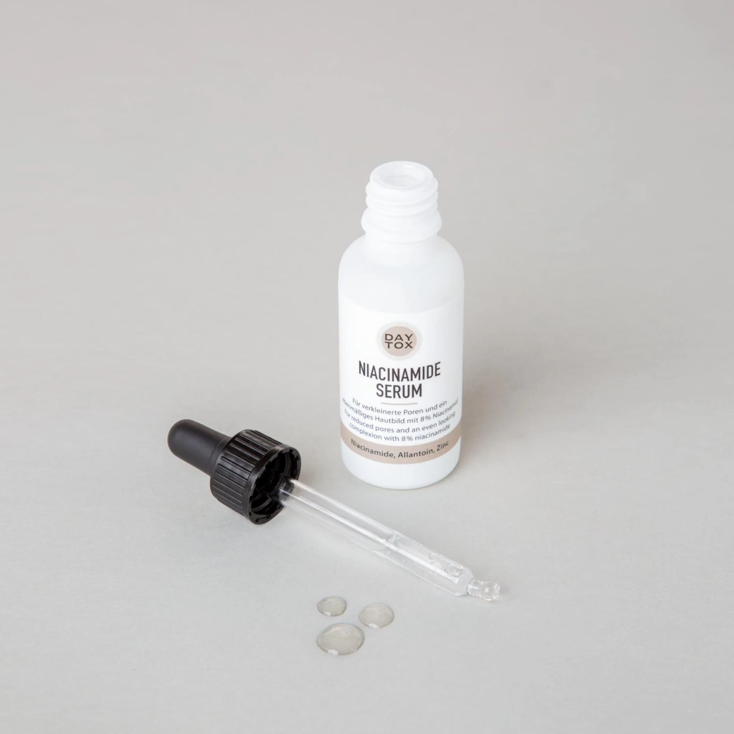 DAYTOX Niacinamide Serum - Image 3